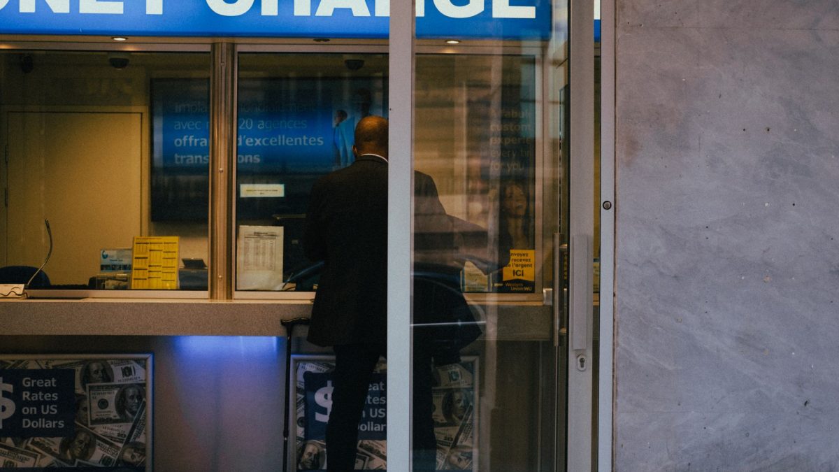 Jak założyć kantor walutowy – licencja i oprogramowanie