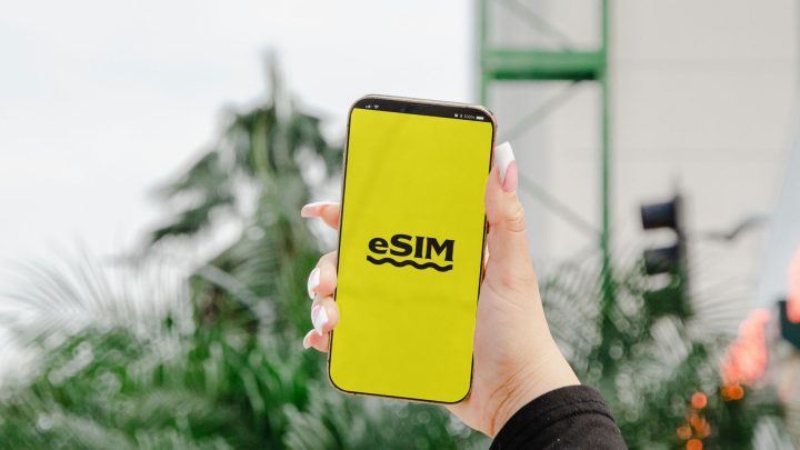 Jak założyć esim – wirtualna karta SIM w telefonie