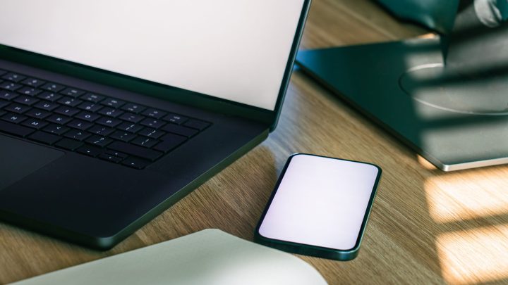 Jak założyć kopię zapasową w telefonie – Android i iOS