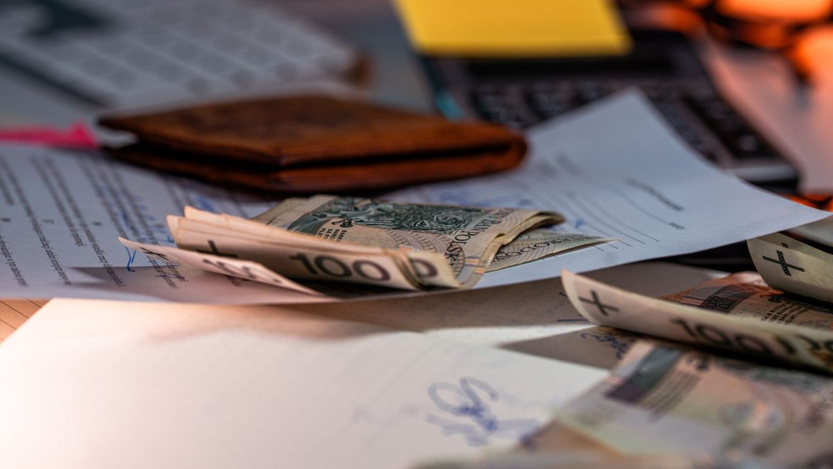 Jak założyć IKE – gdzie najlepiej otworzyć i ile można zaoszczędzić