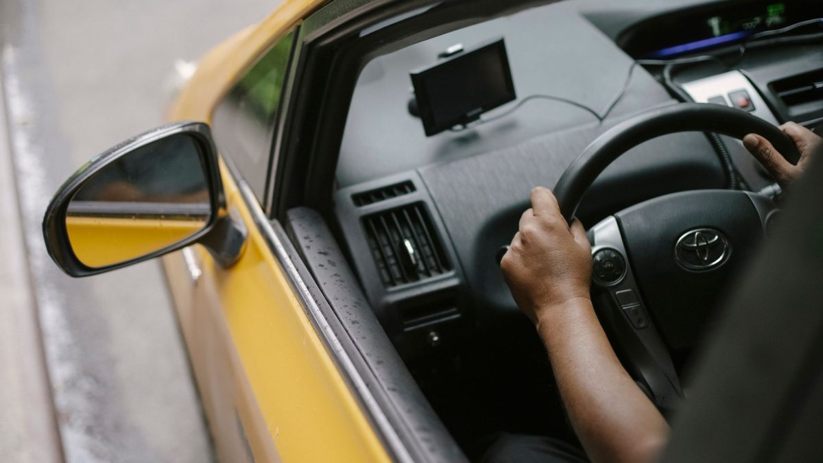 Jak założyć taksówkę – licencja taxi i wymagania