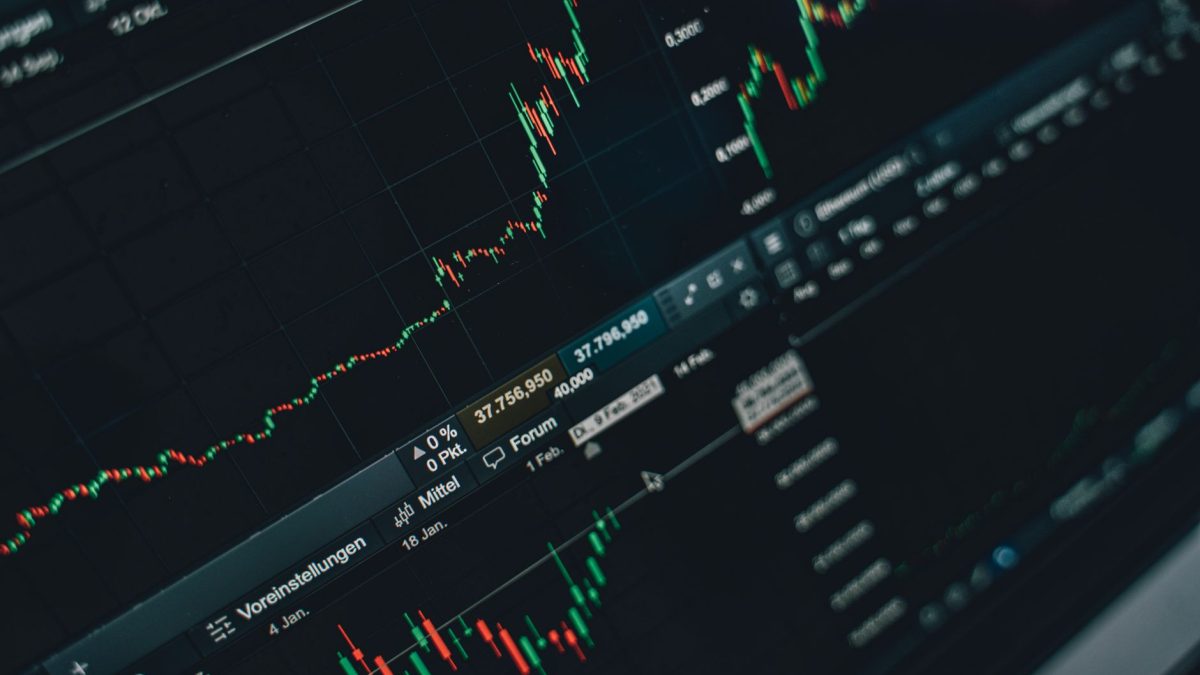 Fed posiedzenie – kiedy się odbywa i jak wpływa na giełdę, dolara i bitcoin?
