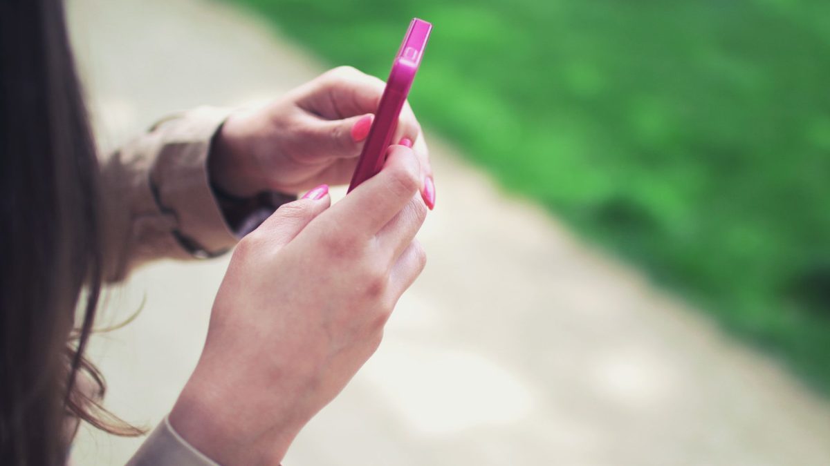 Threads – co to jest, jak działa i czym różni się od X oraz Instagrama?